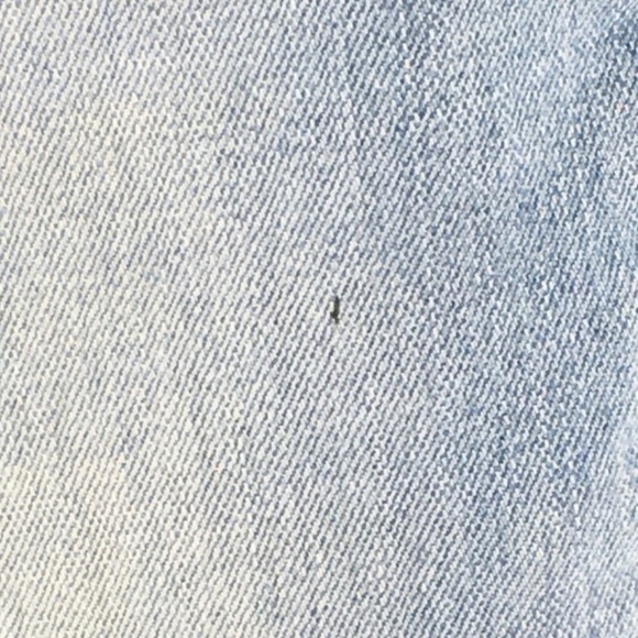 Levis Womens Jeans Upcycled Demi Curve Blue Light Wash Stretch Sz 8/29 - Picture 13 of 13